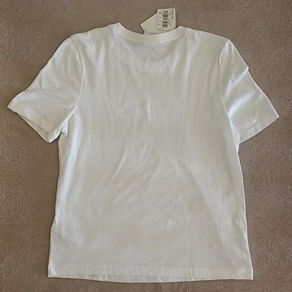 NWT Reebok Graphic Tee - Picture 3 of 3